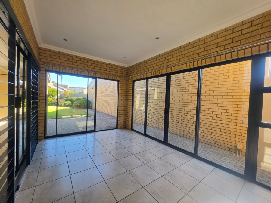 3 Bedroom Property for Sale in Vaalpark Free State
